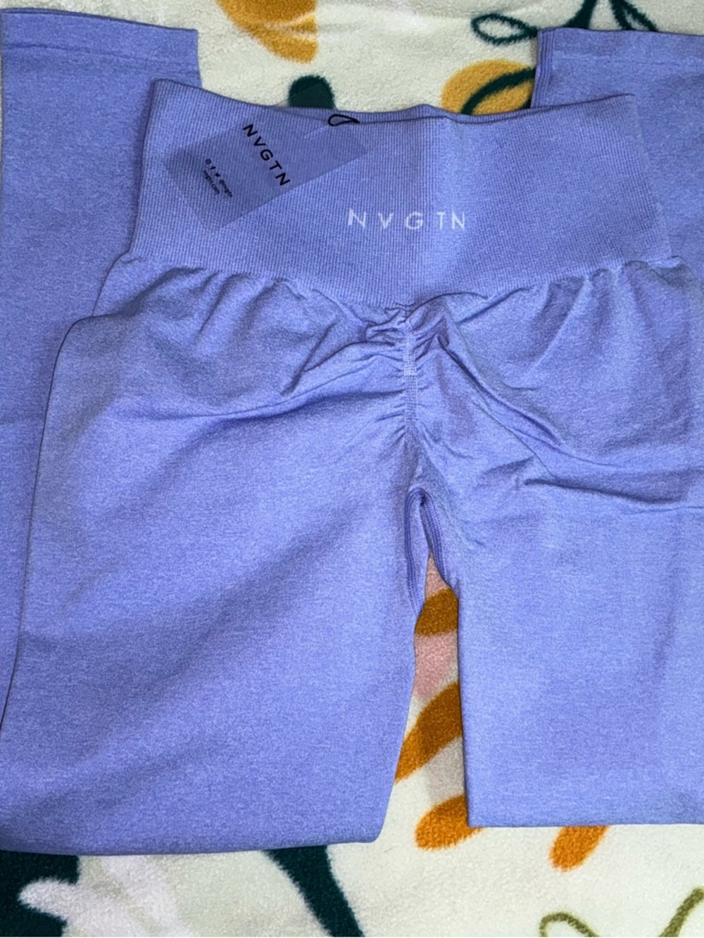 NWT NVGTN Periwinkle Scrunch Seamless Leggings